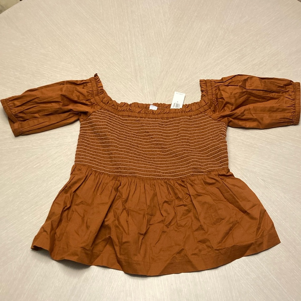 Old Navy - Rust smock neck top - SZ M